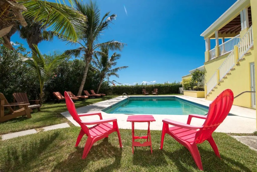 vacation villa for rent in southampton