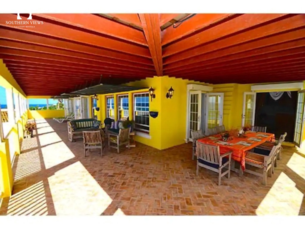 vacation villa for rent in southampton