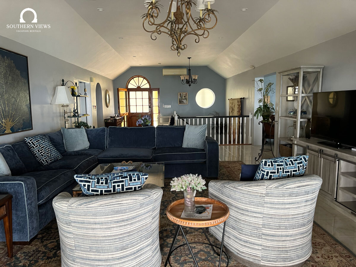 luxury villa rentals southampton