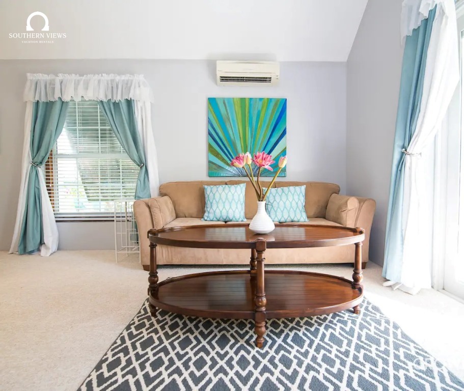 vacation villa rentals Turtle Hill
