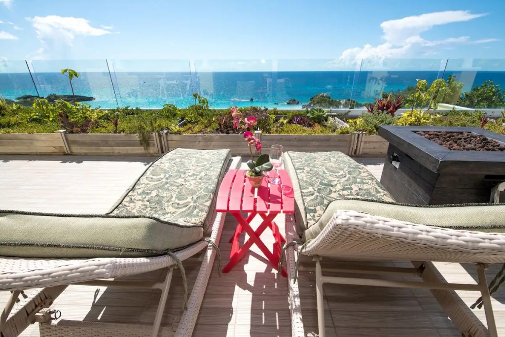 vacation villa for rent in southampton